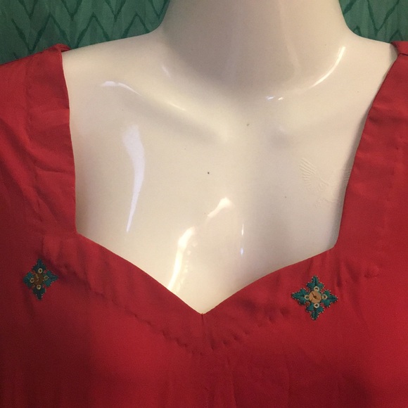 Tunic - Picture 4 of 4